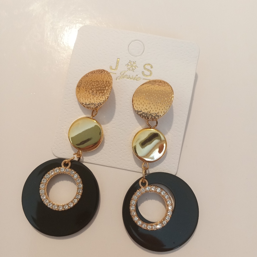 Jessie Long Circle Dangle Earrings